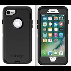 iPhone 8 Plus black otter box